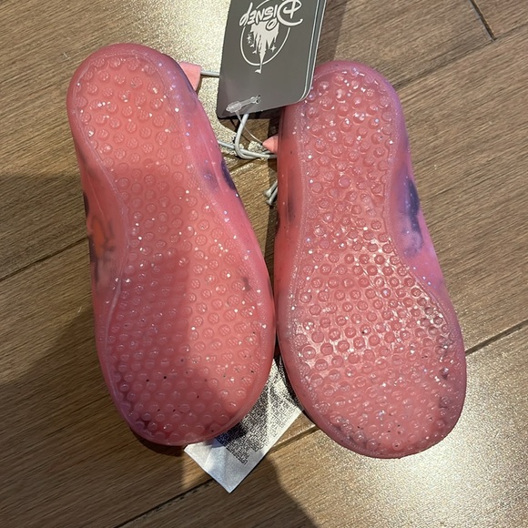 Disney Minnie Mouse Watershoes - Picture 3 of 4